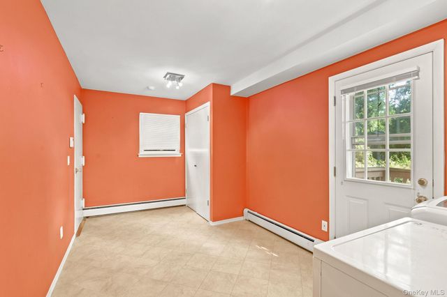 23 Carriage Court, Scarsdale, NY 10583