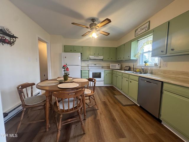 134 Independence Lane, Elizabethton, TN 37643