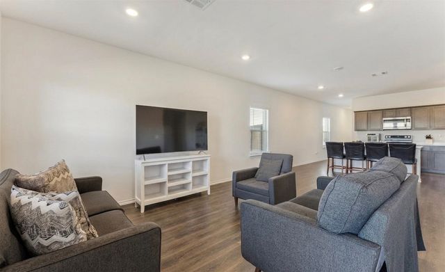 3221 Watterson Way, Crandall, TX 75114
