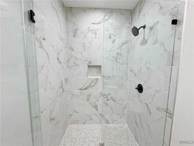 3701 Timber Cove, Tuscaloosa, AL 35406