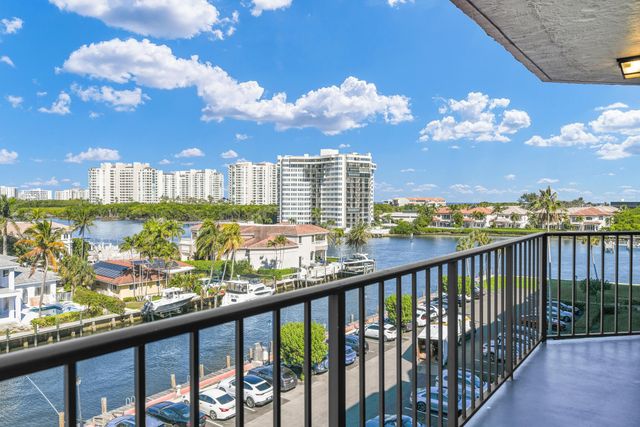 899 Jeffery Street 6020, Boca Raton, FL 33487
