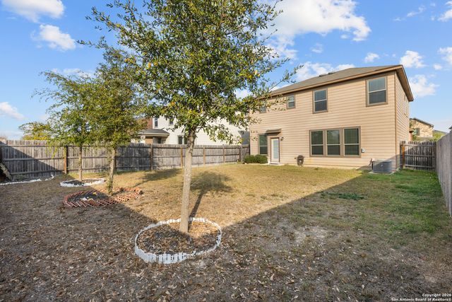 8239 Phantom Fld, San Antonio, TX 78253