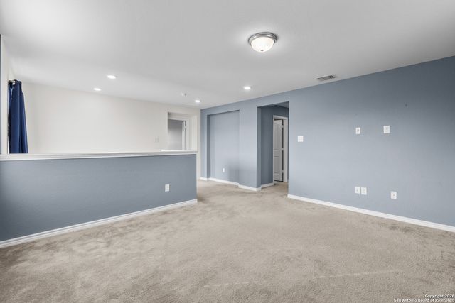 8239 Phantom Fld, San Antonio, TX 78253