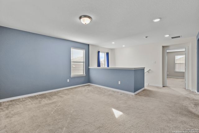 8239 Phantom Fld, San Antonio, TX 78253