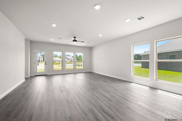 12307 Preakness Dr, Denham Springs, LA 70726