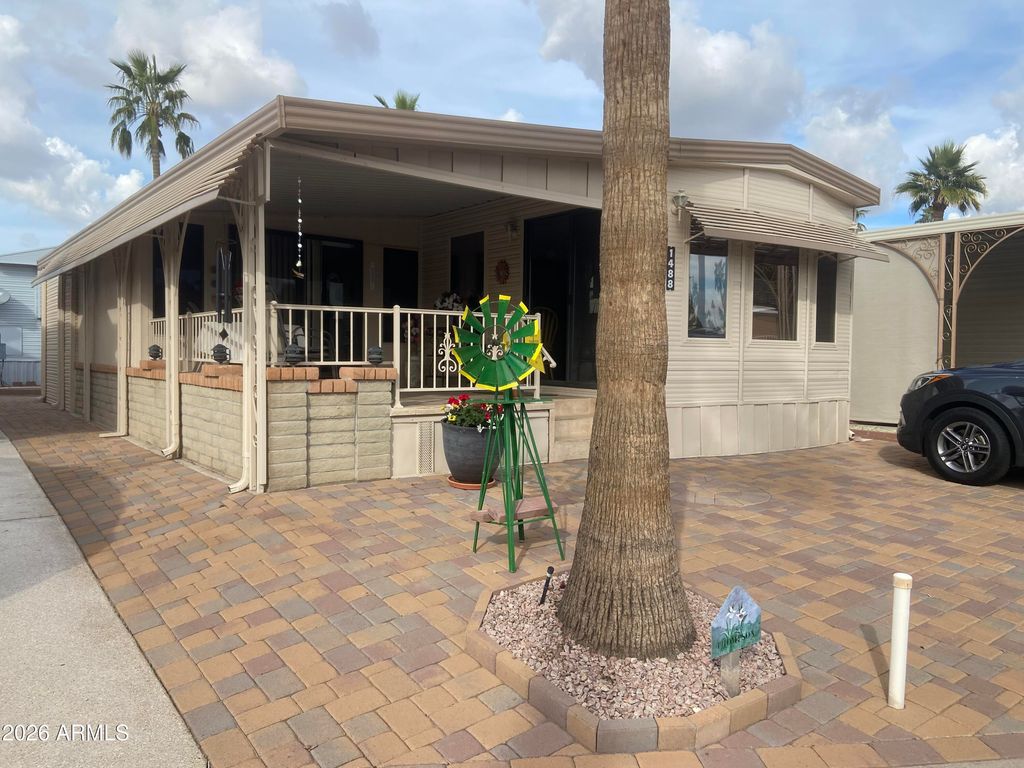 Image 1 of property listing at 1488 W PAIUTE Avenue 488, Apache Junction, AZ 85119