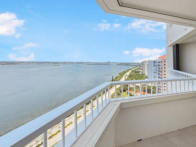5080 N Ocean Drive 20c, Singer Island, FL 33404