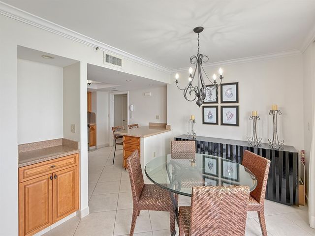 5080 N Ocean Drive 20c, Singer Island, FL 33404