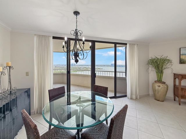 5080 N Ocean Drive 20c, Singer Island, FL 33404