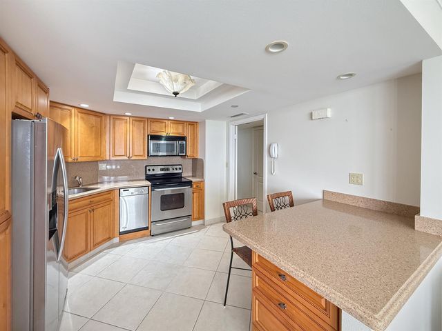 5080 N Ocean Drive 20c, Singer Island, FL 33404