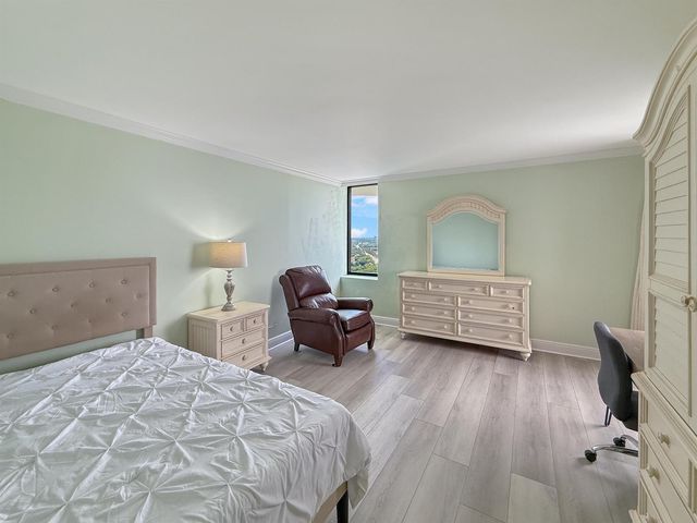5080 N Ocean Drive 20c, Singer Island, FL 33404