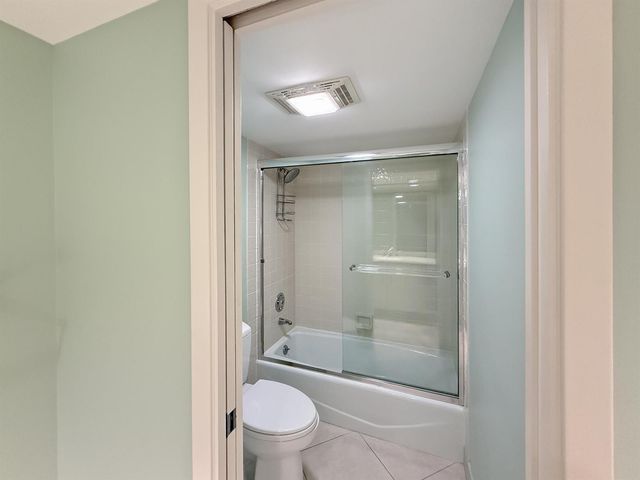 5080 N Ocean Drive 20c, Singer Island, FL 33404