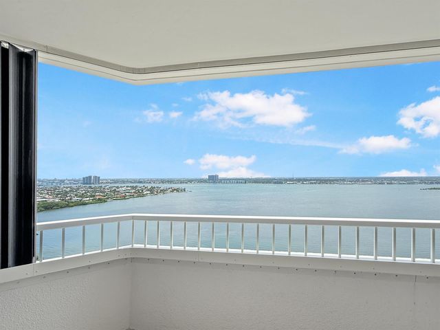 5080 N Ocean Drive 20c, Singer Island, FL 33404