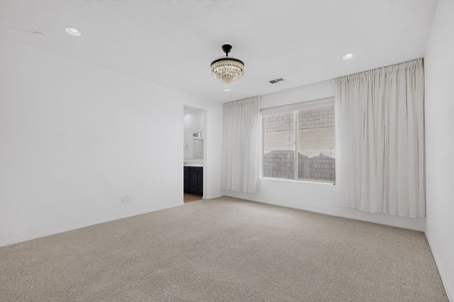 25 Mountaingem Loop, Santa Fe, NM 87508