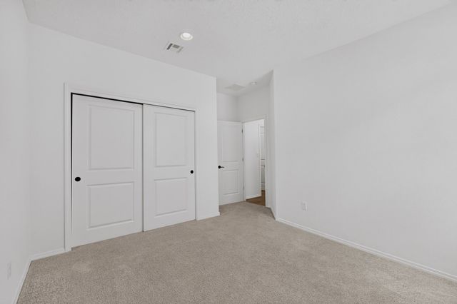 25 Mountaingem Loop, Santa Fe, NM 87508