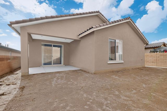 25 Mountaingem Loop, Santa Fe, NM 87508
