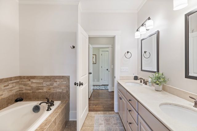 4206 Nevada Ave, Nashville, TN 37209