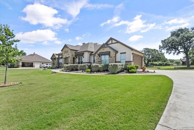 1186 Via Principale, New Braunfels, TX 78132