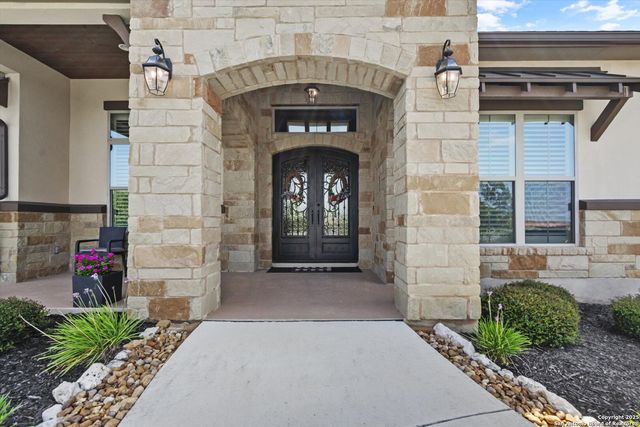 1186 Via Principale, New Braunfels, TX 78132