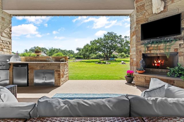 1186 Via Principale, New Braunfels, TX 78132