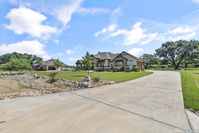 1186 Via Principale, New Braunfels, TX 78132
