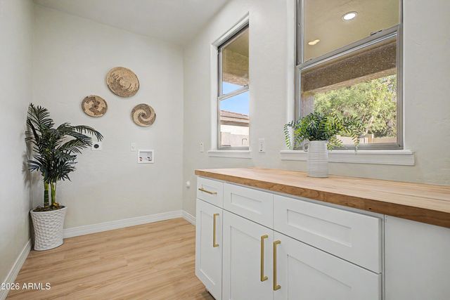 1391 E BLUEBIRD Drive, Gilbert, AZ 85297