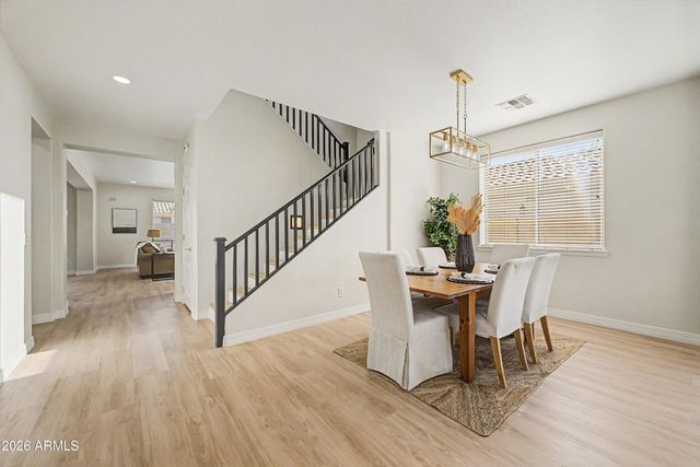 1391 E BLUEBIRD Drive, Gilbert, AZ 85297
