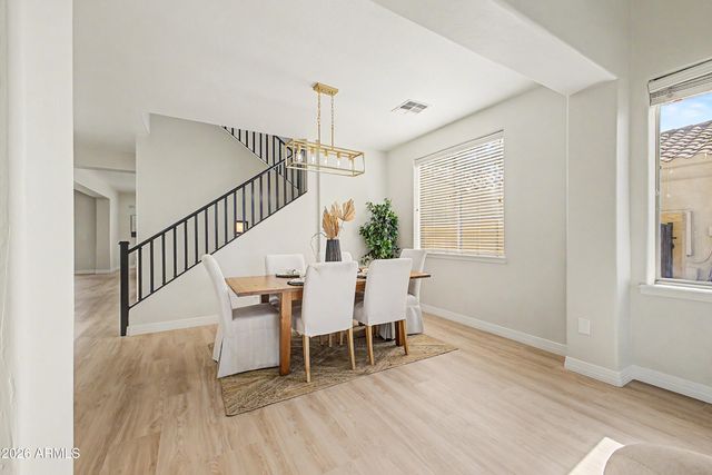 1391 E BLUEBIRD Drive, Gilbert, AZ 85297