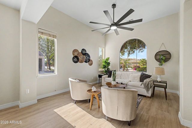 1391 E BLUEBIRD Drive, Gilbert, AZ 85297