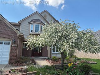 42063 Trent Drive, Canton Charter Township, MI 48188