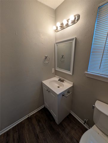 713 Heathcliff Drive, Everman, TX 76140
