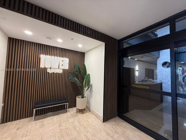 2750 NE 183rd St 1201, Aventura, FL 33160