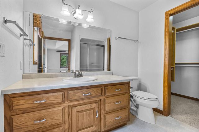36 PENBROOK CIRCLE, Appleton, WI 54913