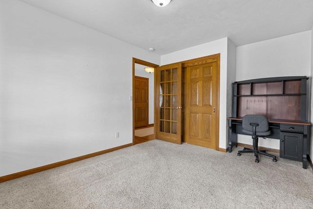 36 PENBROOK CIRCLE, Appleton, WI 54913