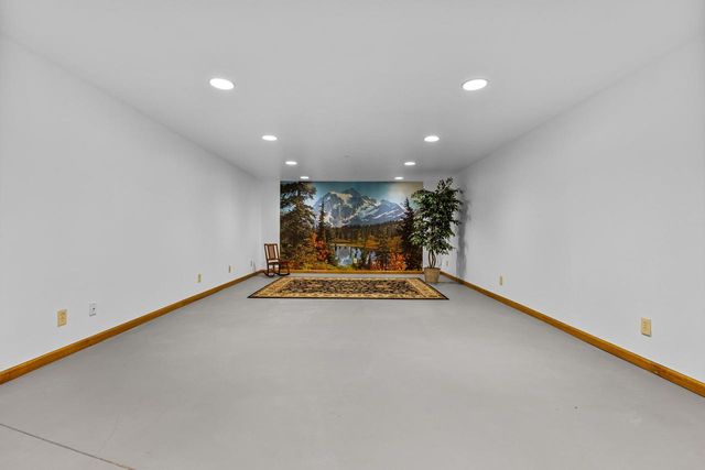 36 PENBROOK CIRCLE, Appleton, WI 54913