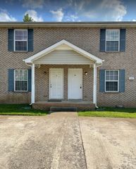 296 Raleigh Dr Apt B, Clarksville, TN 37043