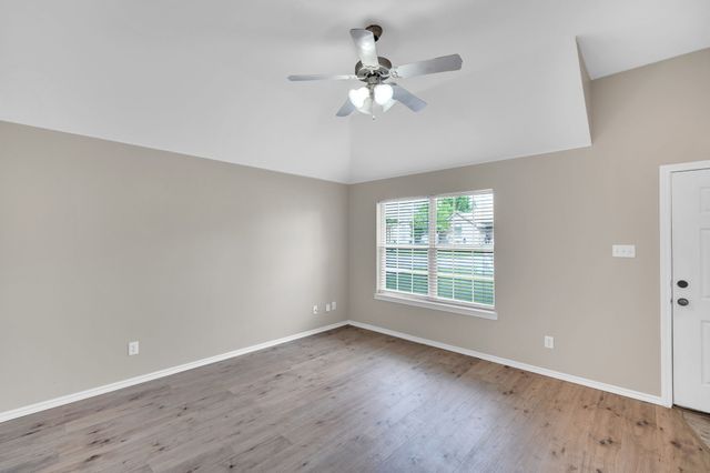 620 Jordan Lane, Waxahachie, TX 75165