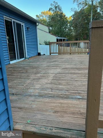 10 HANOVER PL, Sicklerville, NJ 08081