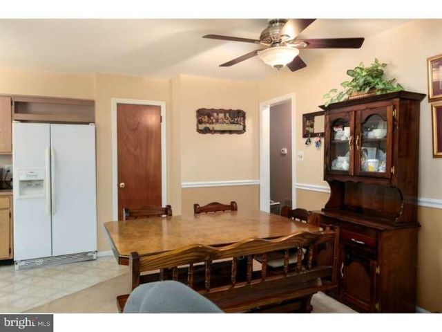 10 HANOVER PL, Sicklerville, NJ 08081