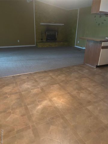 39409 Garony Drive, Clinton Township, MI 48038