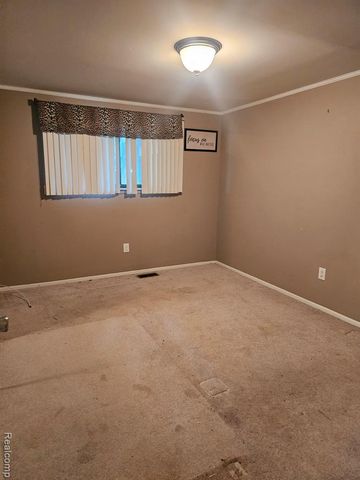 39409 Garony Drive, Clinton Township, MI 48038