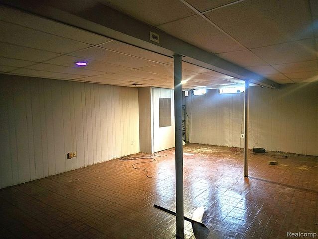 39409 Garony Drive, Clinton Township, MI 48038