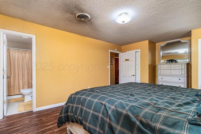 1900 Hemlock Street, Borger, TX 79007