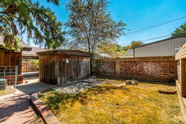 1900 Hemlock Street, Borger, TX 79007