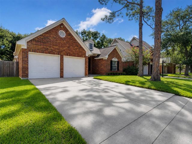14527 Circlewood Way, Houston, TX 77062