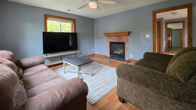 312 2nd Street N, Delano, MN 55328