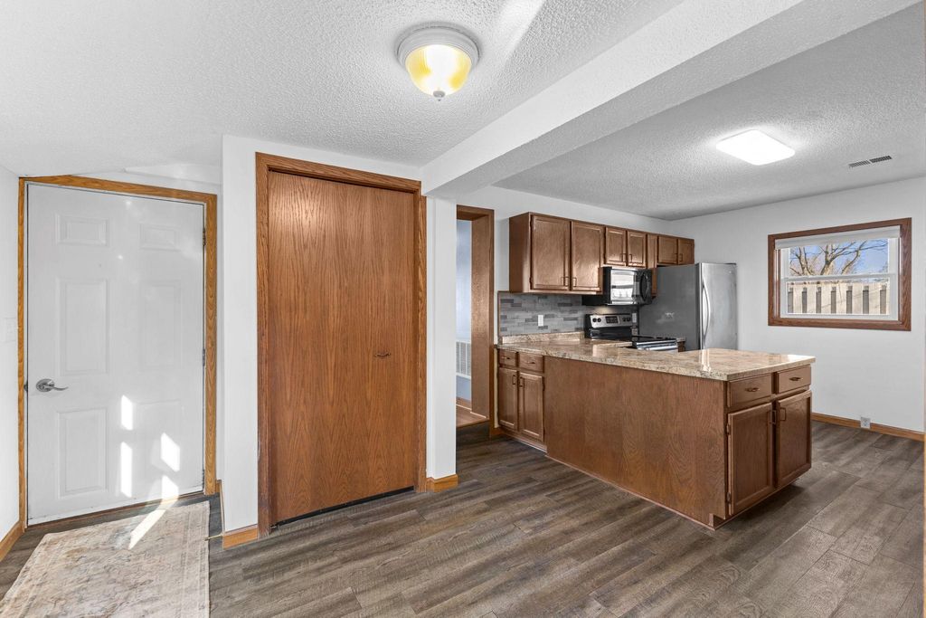 312 2nd Street N, Delano, MN 55328 — photo 3