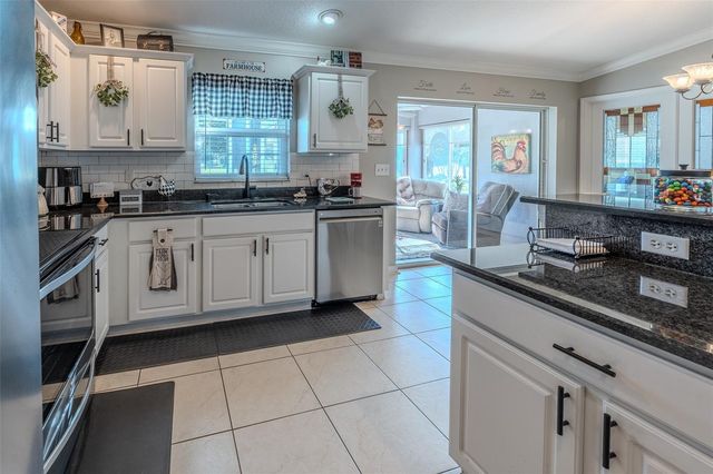 15143 SW 14TH AVENUE ROAD, Ocala, FL 34473
