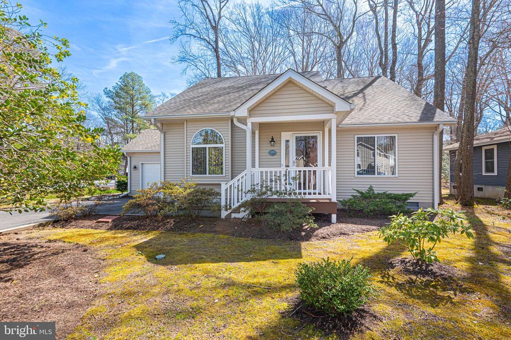 Image 2 of property listing at 130 BOSTON, Ocean Pines, MD 21811