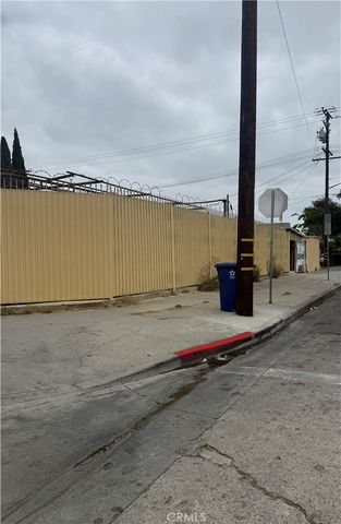 8132 S Central, Los Angeles, CA 90001